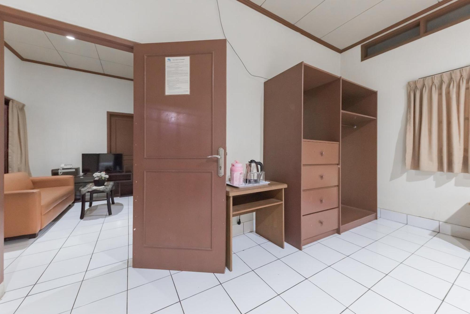 Reddoorz Plus At Hotel Griya Astoeti Bogor Eksteriør bilde